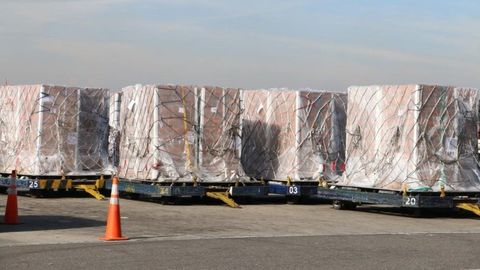 Kolumbiyadan Venesuelaga yuborilgan insonparvarlik yordami ortilgan yuk mashinasida qurollar bo‘lgan