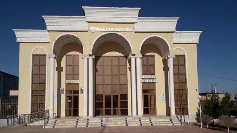 Нишон ва Муборак тумани Адлия бўлимлари маошини ололмаётган ходимлар иш ҳақини ундириб берди