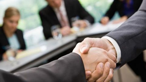 Ўзбекистонда низоларни судгача ҳал этишда медиаторлар кўмаклашади