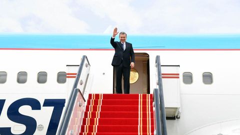 Shavkat Mirziyoyev Toshkentga qaytib keldi