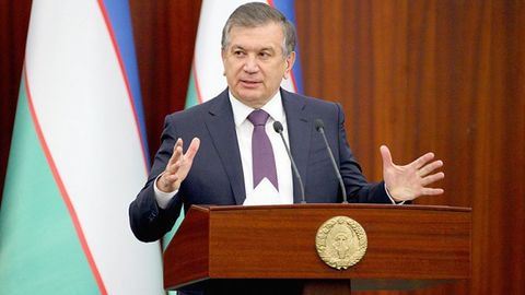 Namanganda Shavkat Mirziyoyev raisligida viloyat faollari yig‘ilishi boshlandi