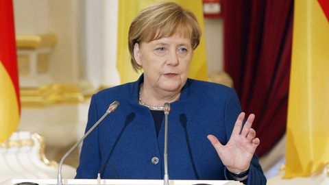 Меркель АҚШ кемаларини Керч бўғозига жўнатишни рад этди