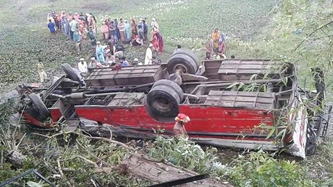 Bangladeshda sodir bo‘lgan avtohalokatda kamida sakkiz kishi halok bo‘ldi