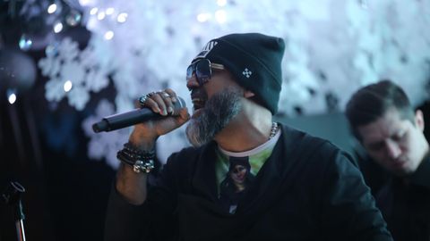 Checheniston xalq artisti San Jay: Zo‘r TV’dan juda xafaman (video)