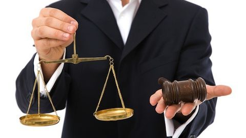 Zangiotada bir advokat bir kunda 162 odamga xizmat ko‘rsatgani ma’lum bo‘ldi