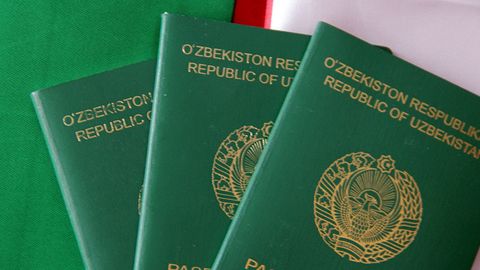 Rossiyada fuqarolik pasporti olib qo‘yilgan 10 nafar farg‘onalik oilasi bag‘riga qaytarildi
