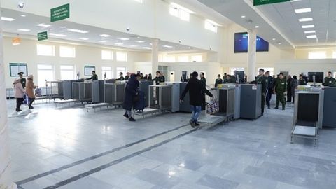 Bojxona orqali charm va mo‘yna xomashyosini olib chiqishni monitoring qilish tartibi tasdiqlandi