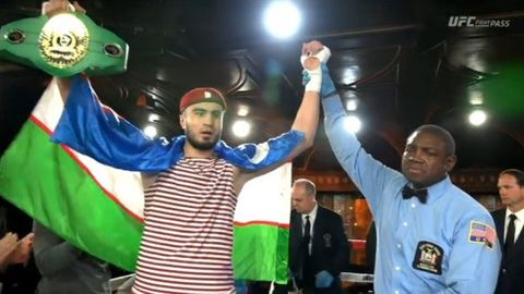 Video: Bahodir Jalolov raqibini qay tarzda nokautga uchratdi?