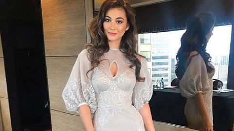 Sankt-Peterburgdagi ichki kiyim va paypoqdagi eng chiroyli fohishalar (foto)