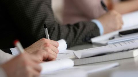 Ўзбекистонда иккинчи малака тоифали педагогларни аттестациядан ўтказганлик учун ҳам йиғим ундириладиган бўлди