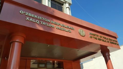 Xalq ta’limi vazirligi 141-maktabdagi o‘qituvchi va o‘quvchi o‘rtasidagi kelishmovchilik yuzasidan bayonot berdi