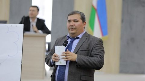 O‘zbekiston davlat jahon tillari universiteti dotsenti Beruniy Alimov: Hech qaysi tashkilotning axborot xizmati faoliyatidan qoniqmayman