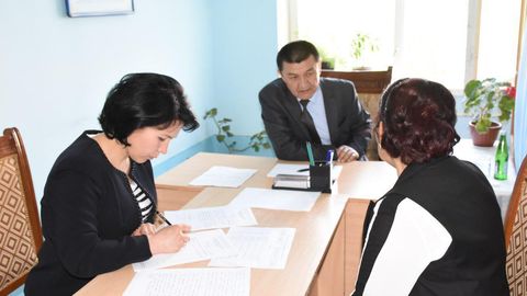 Oliy sudning Baliqchi va Qo‘rg‘ontepadagi sayyor qabullari davomida murojaatlarning 82 tasi qanoatlantirildi