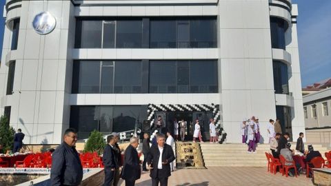 Navoiyda lazerli jarrohlik amaliyoti markazi ish boshladi