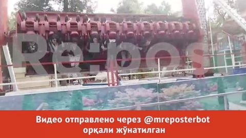 Самарқандда аттракционда учаётган қиз отилиб чиқиб кетди (видео)