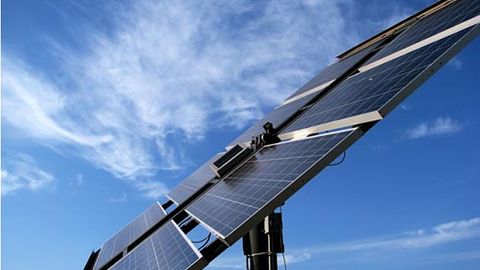 O‘zbekistonda qayta tiklanuvchi energiya qurilmalarini o‘rnatganlar 10 yil muddatga mulk va yer solig‘idan ozod qilinadi
