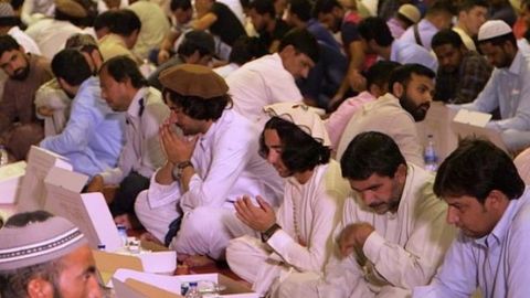 BAAdagi Shayx Zayd masjidida har kuni 30 ming kishi iftor qilmoqda