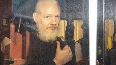 Julian Assanj AQShda 175 yilga ozodlikdan mahrum etilishi mumkin