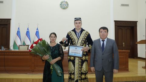 Bahodir Jalolovga 2 xonali uy sovg‘a qilindi