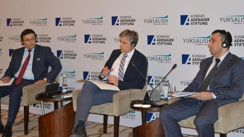 Adenauer jamg‘armasi vakili Toshkentda Yevropa siyosati bo‘yicha taqdimot o‘tkazdi