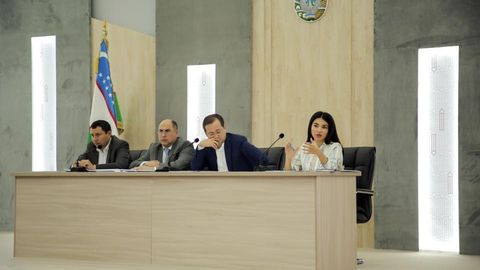 Саида Мирзиёева: Ўзбекистонда матбуот хизматлари фаолияти суст даражада. Бу асоссиз миш-миш ва уйдирмалар пайдо бўлишига олиб келмоқда