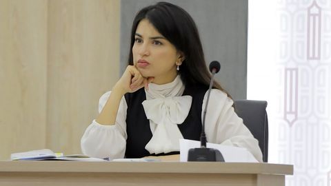 Саида Мирзиёева матбуот хизматлари фаолиятини ривожлантиришга қаратилган қарор лойиҳасини жамоатчилик муҳокамасига қўйди