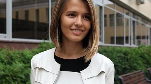 Biznesmen “Major” seriali yulduzi Aksenova bilan kechki ovqat uchun million rubl pul to‘ladi, lekin u kelmadi