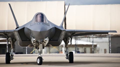 AQSh S-400 raketa tizimi sababli Turkiyaga F-35 dasturidan chiqarish bilan tahdid qildi