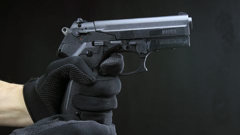 Чикагода отишма: 5 киши ҳалок бўлди ва яна 34 киши жароҳат олди