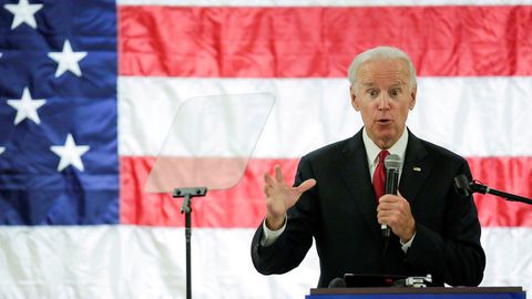 Шимолий Корея ОАВлари АҚШ собиқ вице-президентини аҳмоқ деб атади