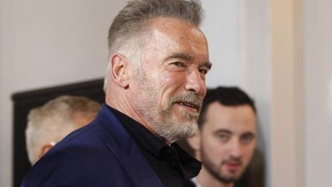 Taniqli aktyor Arnold Shvarseneggerga Janubiy Afrikada hujum uyushtirildi (video)