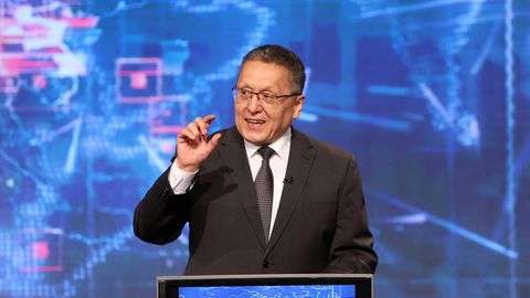 Markaziy bank: Budjet ishchilarining maoshi to‘liq plastik kartaga o‘tkaziladi