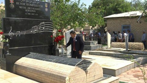 Buxoroda O‘zbekiston madhiyasi bastakori qabriga yangi yodgorlik o‘rnatildi