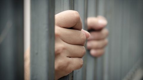 Хакасияда беш кишини ёқиб юборган фуқаро умрбод озодликдан маҳрум этилиши мумкин