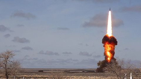 Қозоғистонда Россиянинг янги ракетага қарши тизими синовдан ўтказилди (видео)