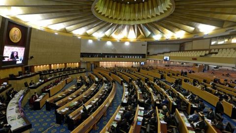 Таиланд парламенти генерал Прают Чан-Очани бош вазир этиб сайлади