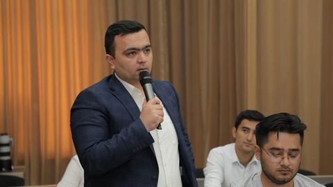 Депутат ўзбек блогери Нозим Сафаров воқеасига муносабат билдирди