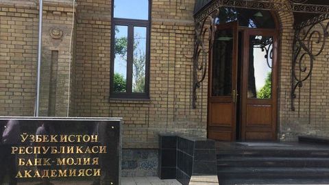 Bank-moliya akademiyasi prorektoriga rektor vazifasini bajarish ham yuklandi