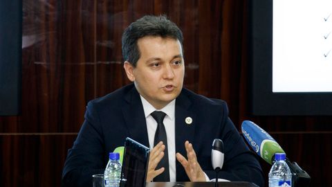 Sherzod Shermatov: “Yangi o‘quv yilidan maktab formasi majburiy bo‘lmaydi”