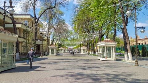 Toshkentning Sayilgoh ko‘chasidagi ko‘chma kioskalar auksionga qo‘yildi