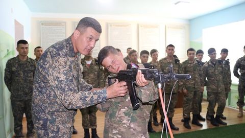 Maktablarda yangi direktor o‘rinbosari lavozimi joriy qilinadi