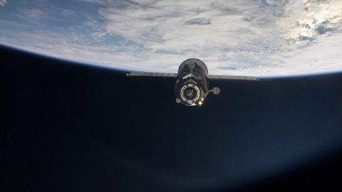 “Progress” kosmik kemasi 4-iyunda Tinch okeaniga tushiriladi