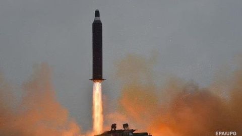 Shimoliy Koreya Yapon dengizi tomonga ikki raketa uchirdi