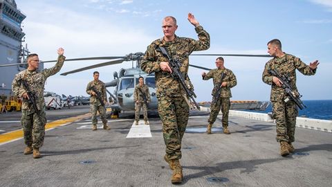 AQSh Yaqin Sharqda “Soqchilar” xalqaro harbiy amaliyotini ishlab chiqmoqda