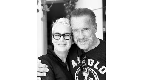 Arnold Shvarsenegger va Jeymi Li Kertis 25 yildan so‘ng yana uchrashdi