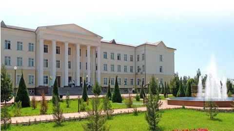 Бировнинг ўрнига имтиҳонга киришга уринган фарғоналик сохта «абитуриент»га суд ҳукми ўқилди