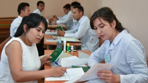 «Абитуриент рухсатномаси»ни исталган бандликка кўмаклашиш марказларидан олиш имкони яратилди