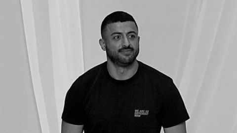 Шаржа амирининг ўғли Лондондаги уйидан ўлик ҳолда топилди