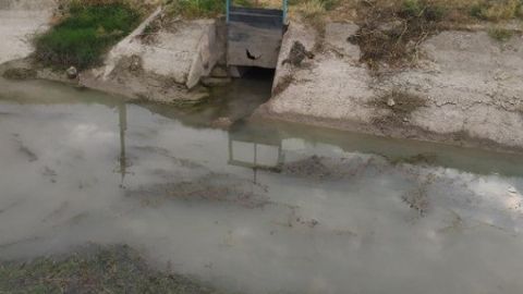 Jizzax tumanlaridan biri suvsiz qolishiga nima sabab bo‘layotgani ma’lum bo‘ldi