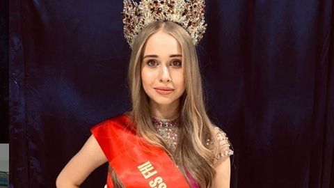 Lezbiyenlar tomosha qilishga majbur bolishdi